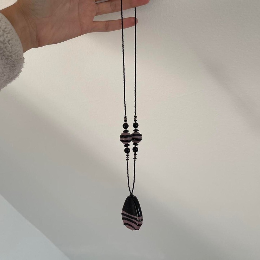 Vintage Black & Purple Necklace